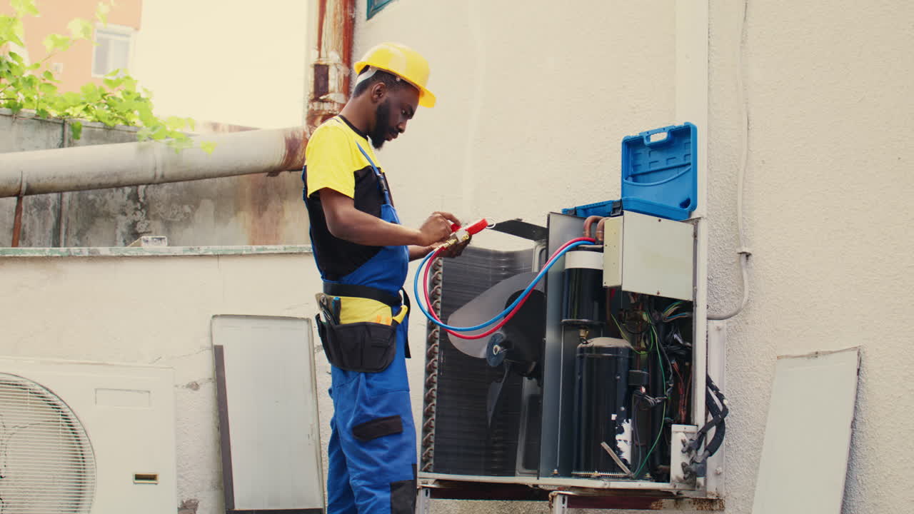 Air conditioning maintenance services